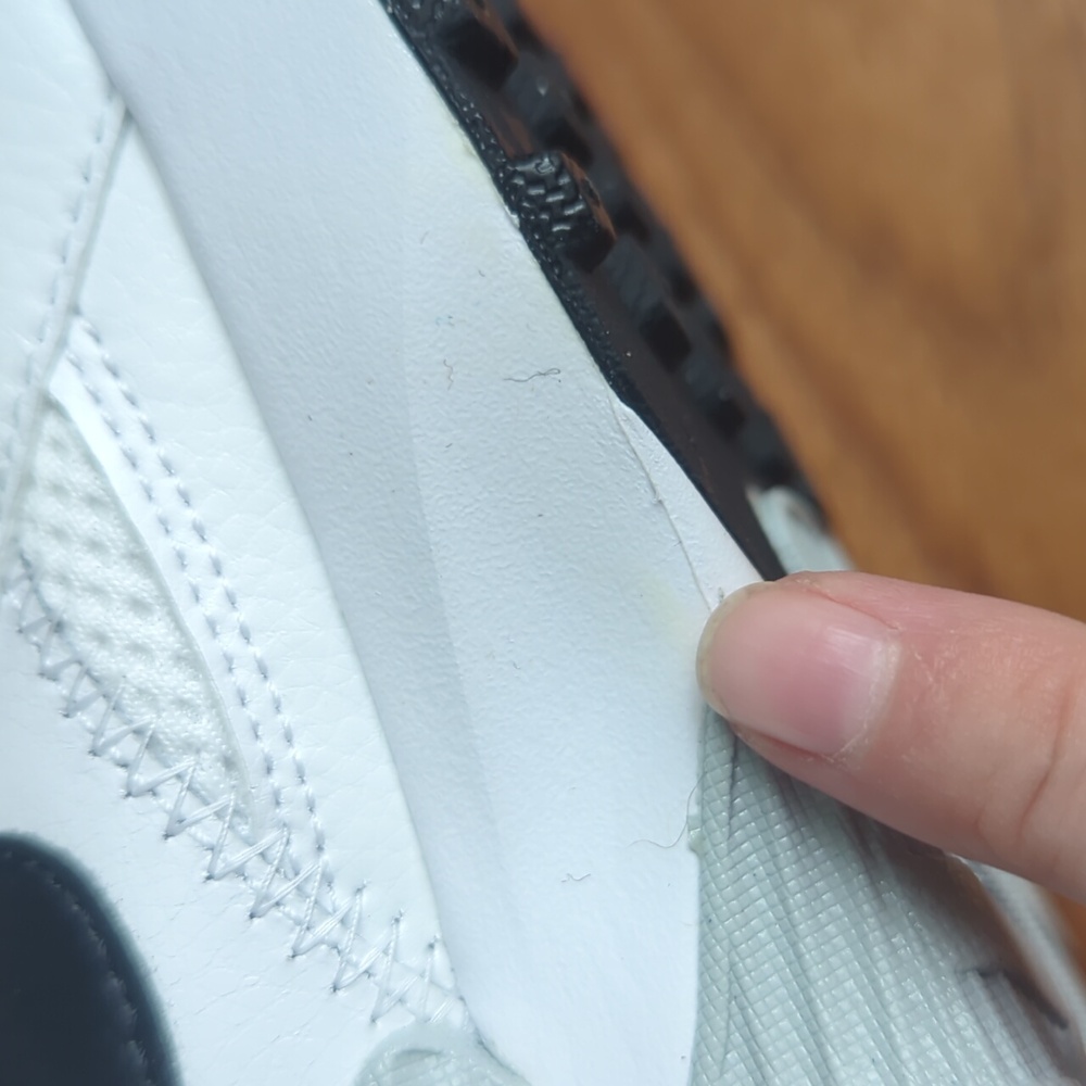 Nike Air Max White and Black Sneakers - Picture 9 of 15